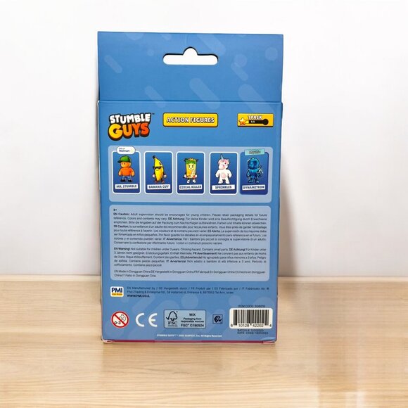 Stumble Guys SPRINKLES the Unicorn Action Figure With Exclusive Stickers - Picture 2 of 2